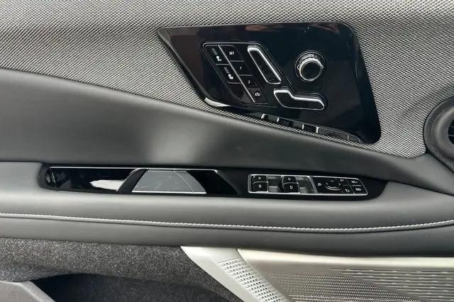 2026 Cadillac iQ Luxury