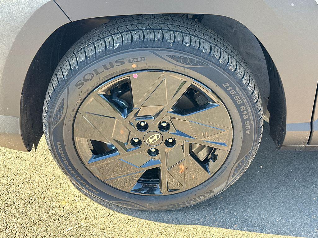New 2026 Cyber Gray Metallic HYUNDAI SEL Sport FWD image 12