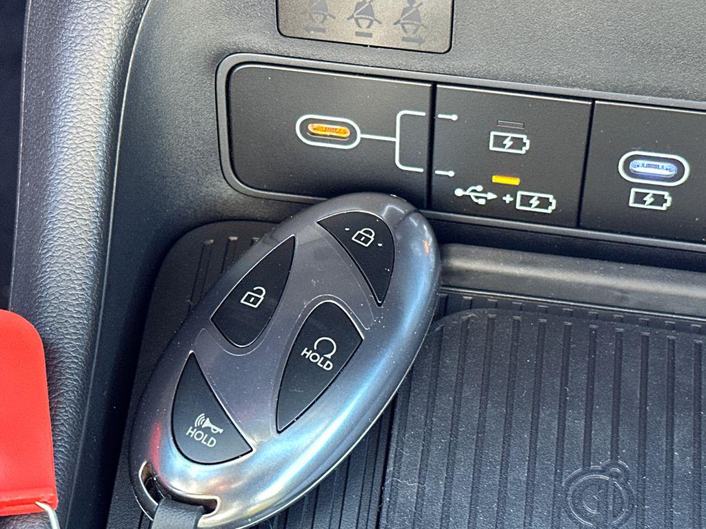 New 2026 Cyber Gray Metallic HYUNDAI SEL Sport FWD image 33