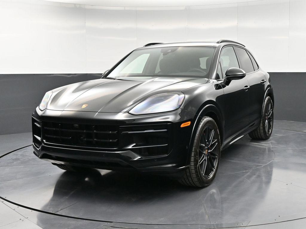 /2025 Porsche Cayenne