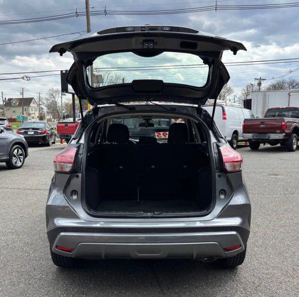 2024 Nissan Kicks SV Xtronic CVT