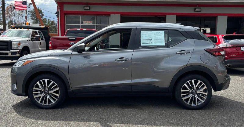 2024 Nissan Kicks SV Xtronic CVT