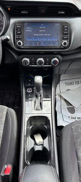 2024 Nissan Kicks SV Xtronic CVT