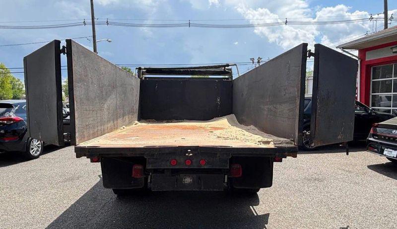 2006 Ford F-450 Base