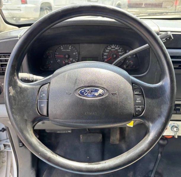 2006 Ford F-450 Base