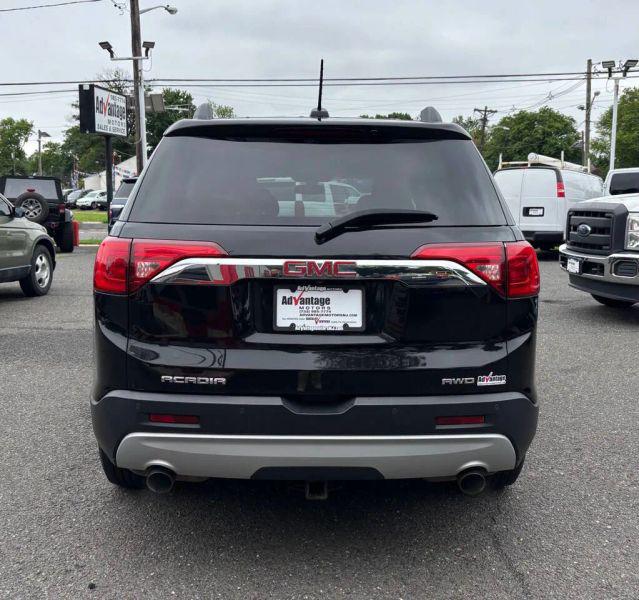 2017 GMC Acadia SLT-1