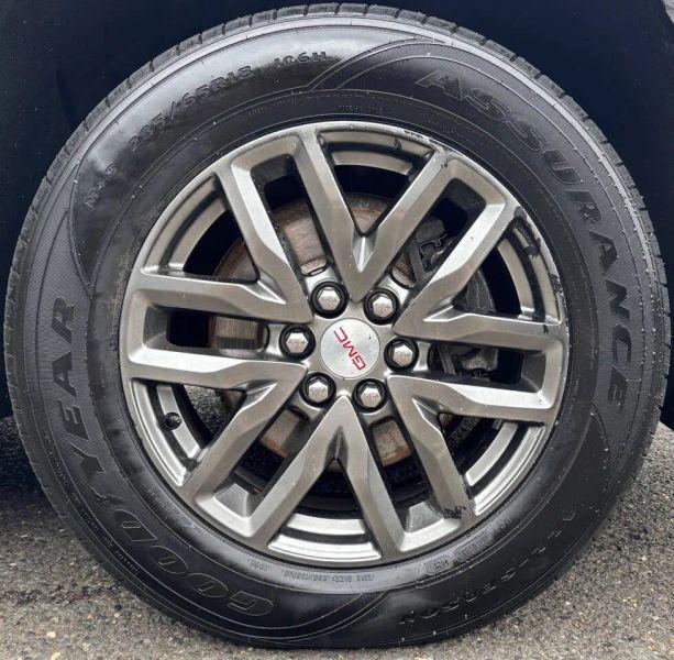 2017 GMC Acadia SLT-1