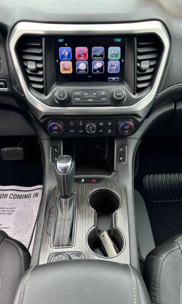 2017 GMC Acadia SLT-1