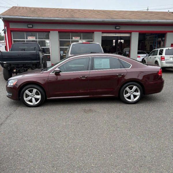 2012 Volkswagen Passat 2.5L SE