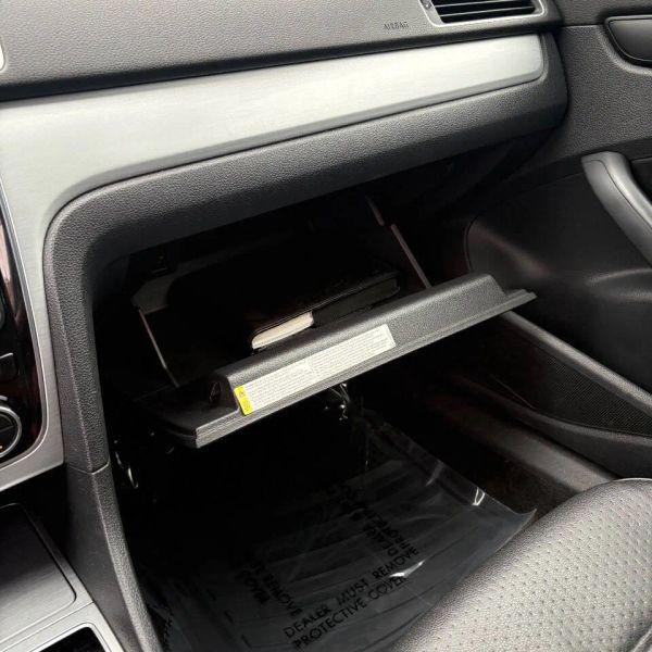 2012 Volkswagen Passat 2.5L SE
