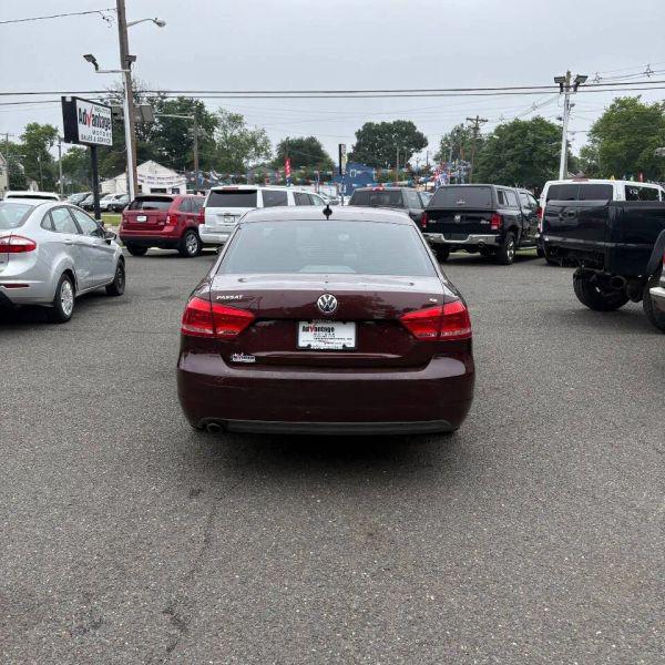 2012 Volkswagen Passat 2.5L SE