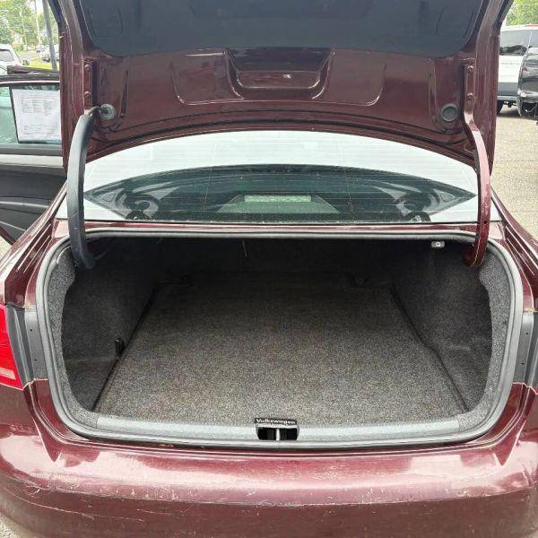 2012 Volkswagen Passat 2.5L SE