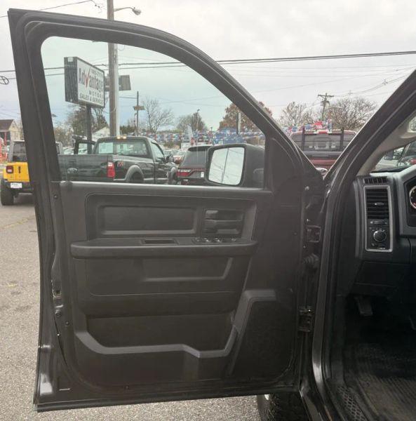2018 Ram 2500 Tradesman Crew Cab 4x4 6'4" Box