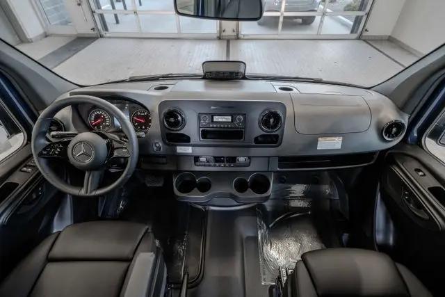 2026 Mercedes-Benz Sprinter 2500 Standard Roof 4-Cyl Diesel HO