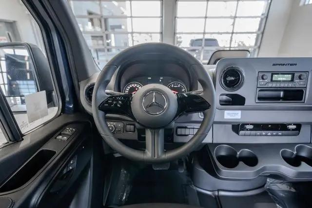 2026 Mercedes-Benz Sprinter 2500 Standard Roof 4-Cyl Diesel HO