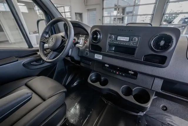 2026 Mercedes-Benz Sprinter 2500 Standard Roof 4-Cyl Diesel HO