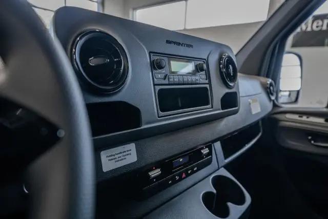 2026 Mercedes-Benz Sprinter 2500 Standard Roof 4-Cyl Diesel HO