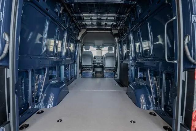 2026 Mercedes-Benz Sprinter 2500 Standard Roof 4-Cyl Diesel HO