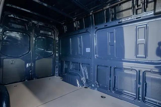 2026 Mercedes-Benz Sprinter 2500 Standard Roof 4-Cyl Diesel HO
