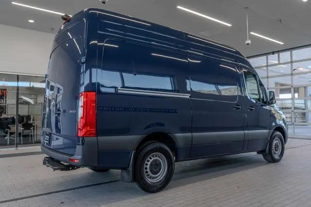 2026 Mercedes-Benz Sprinter 2500 Standard Roof 4-Cyl Diesel HO
