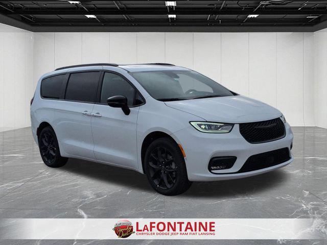 2026 Chrysler Pacifica Limited AWD