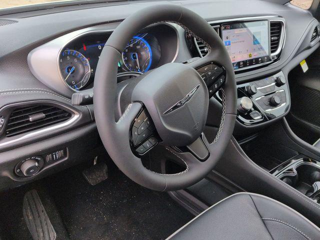 2026 Chrysler Pacifica Limited AWD