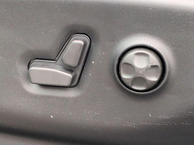 2026 Chrysler Pacifica Limited AWD