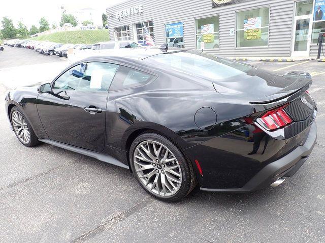 2026 Ford Mustang EcoBoost Premium Fastback