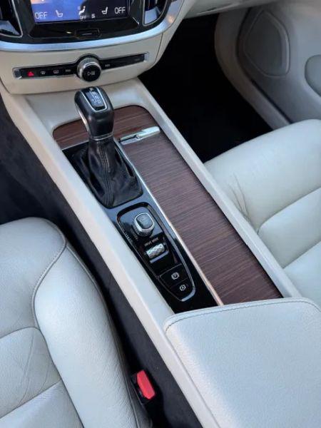 2021 Volvo S60 T5 Momentum