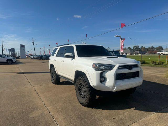 2023 Toyota 4Runner TRD Off-Road Premium's photo