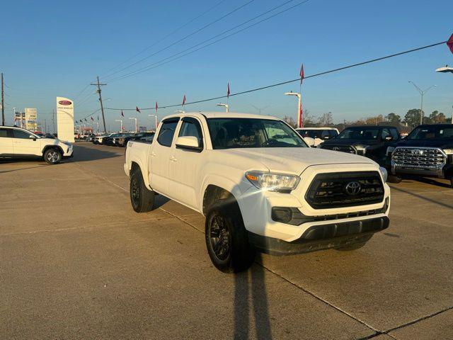 2022 Toyota Tacoma SR's photo