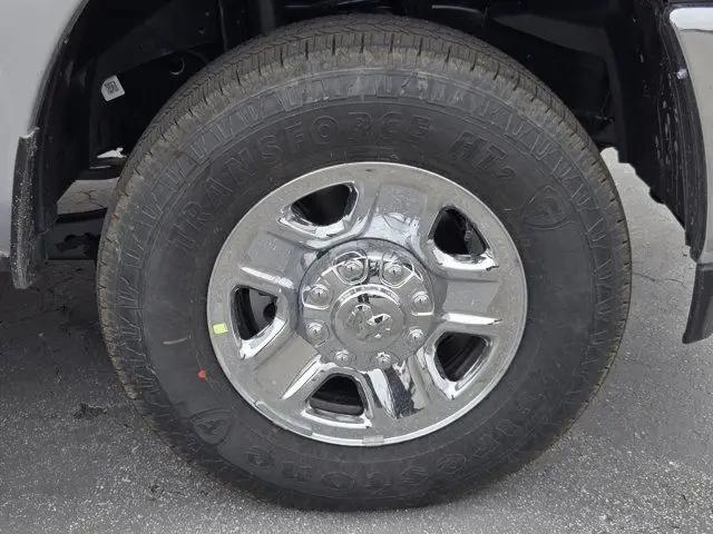 2026 Ram 2500 Tradesman Crew Cab 4x4 6'4" Box