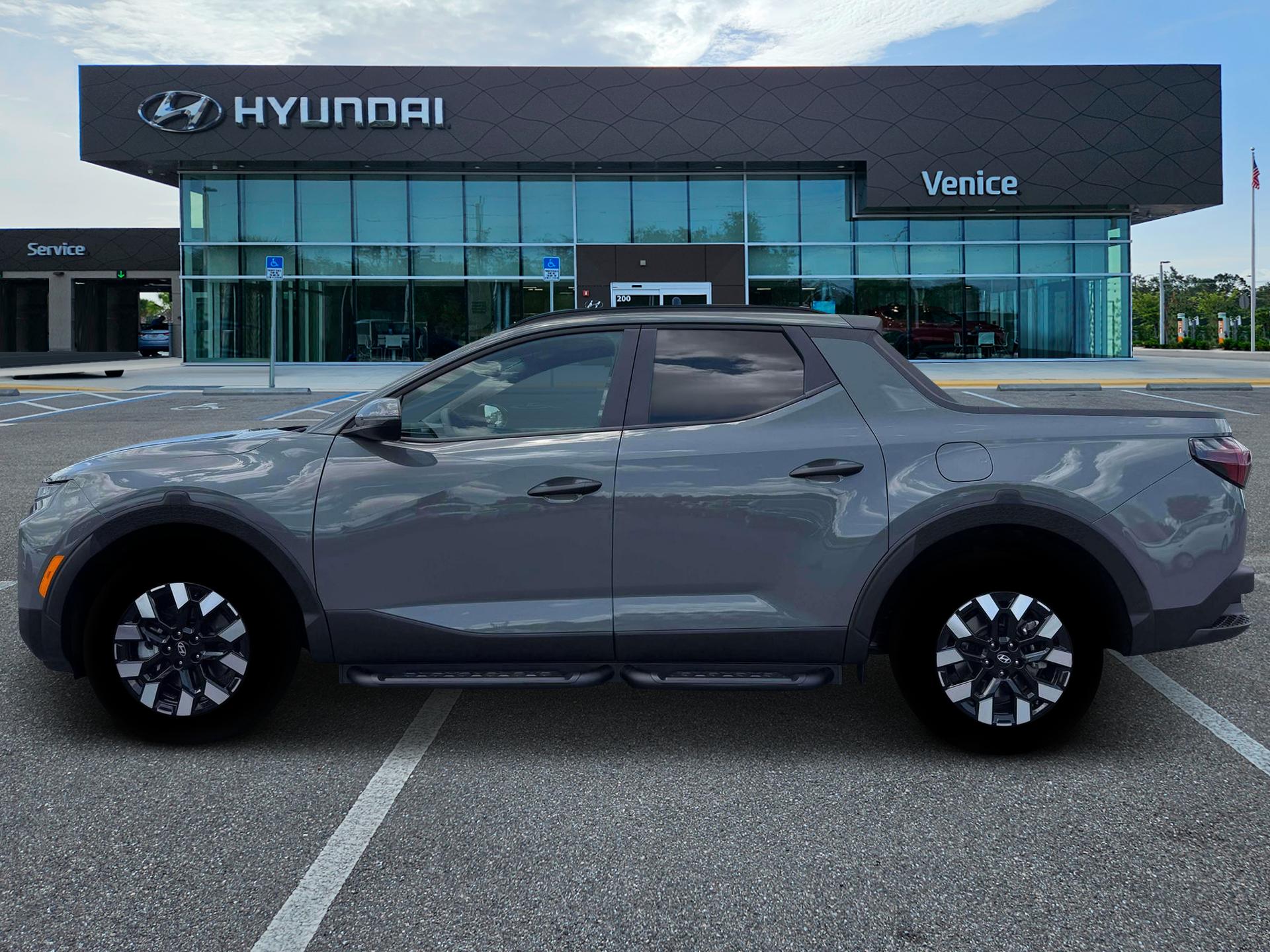 2026 Hyundai SANTA CRUZ SEL Activity FWD - Image 3