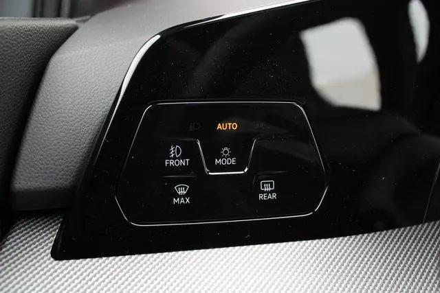 2026 Volkswagen Golf GTI SE