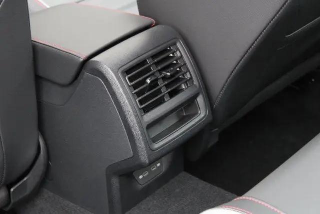 2026 Volkswagen Golf GTI SE
