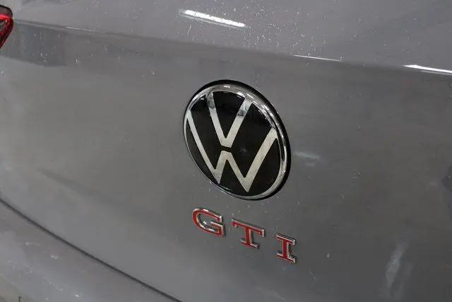 2026 Volkswagen Golf GTI SE