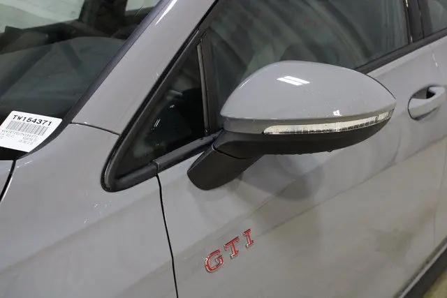 2026 Volkswagen Golf GTI SE