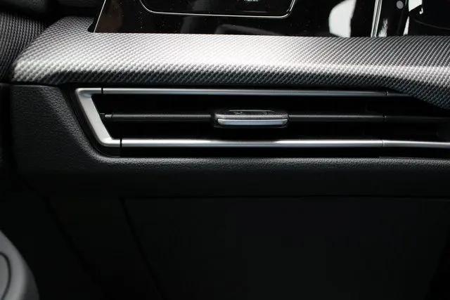 2026 Volkswagen Golf GTI SE