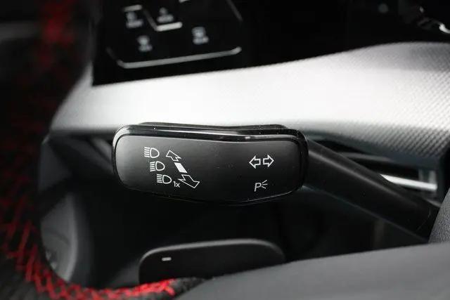 2026 Volkswagen Golf GTI SE