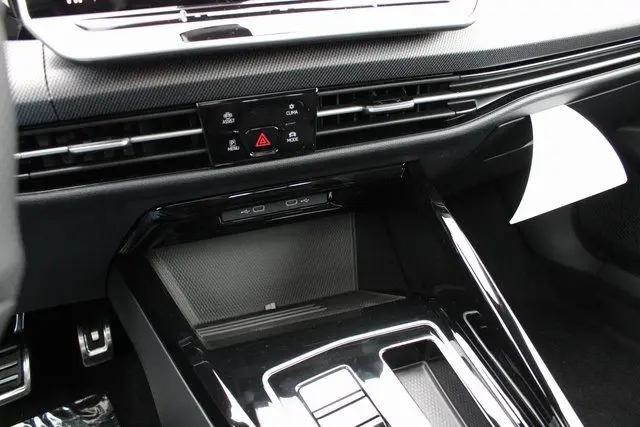 2026 Volkswagen Golf GTI SE