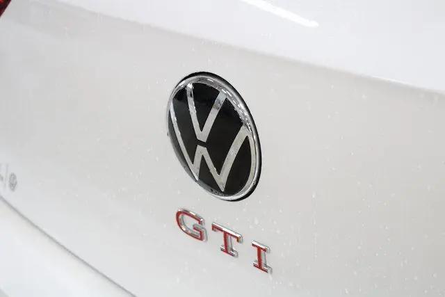 2026 Volkswagen Golf GTI SE
