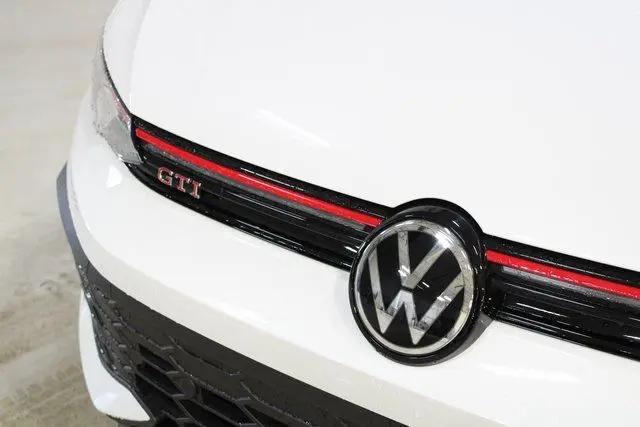 2026 Volkswagen Golf GTI SE