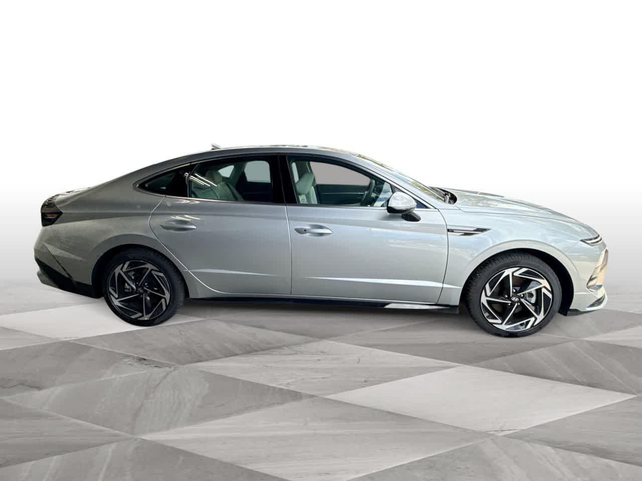 New 2026 Aero Silver Hyundai SEL Sport image 38