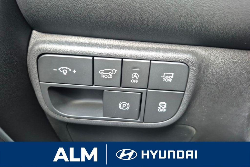 New 2026 Black HYUNDAI Limited image 33