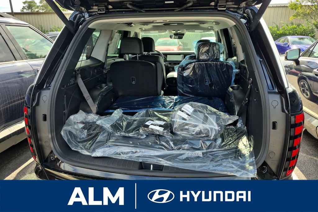 New 2026 Black HYUNDAI Limited image 38