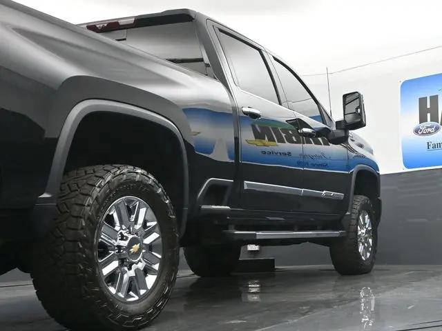 2024 Chevrolet Silverado 2500HD 4WD Crew Cab Standard Bed High Country
