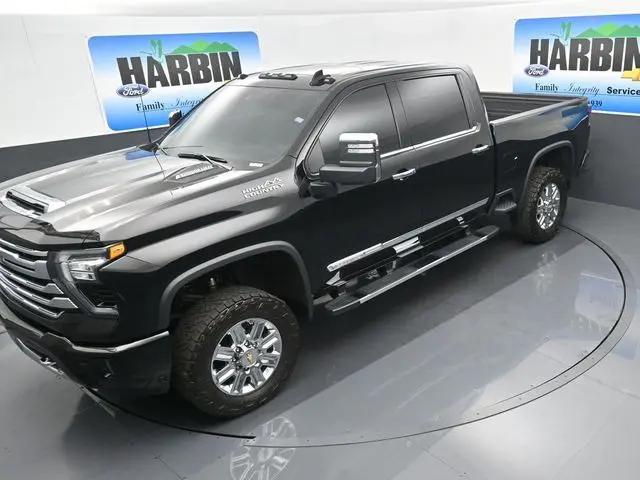 2024 Chevrolet Silverado 2500HD 4WD Crew Cab Standard Bed High Country
