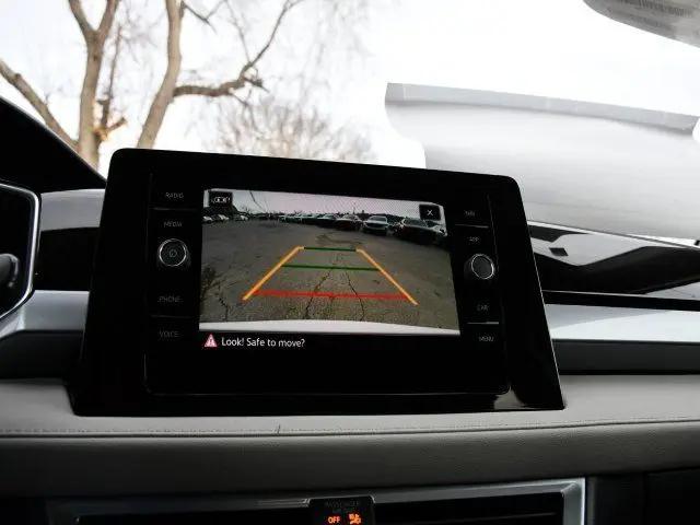 2026 Volkswagen Taos SEL