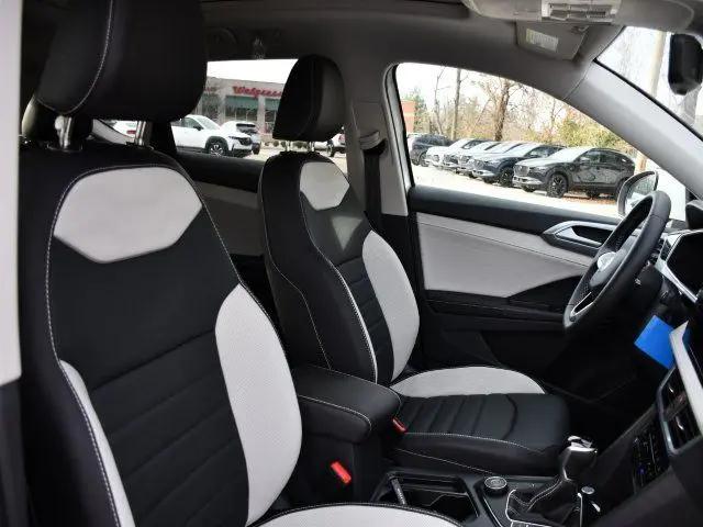 2026 Volkswagen Taos SEL