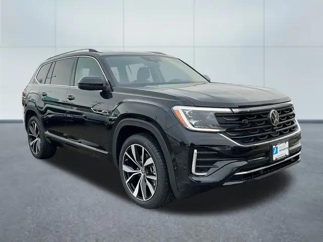 2026 Volkswagen Atlas SEL Premium R-Line for sale in Fargo, ND